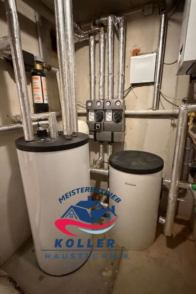 Vaillant Pufferspeicher und Warmwasserspeicher der Wärmepumpenanlage in Bad Abbach